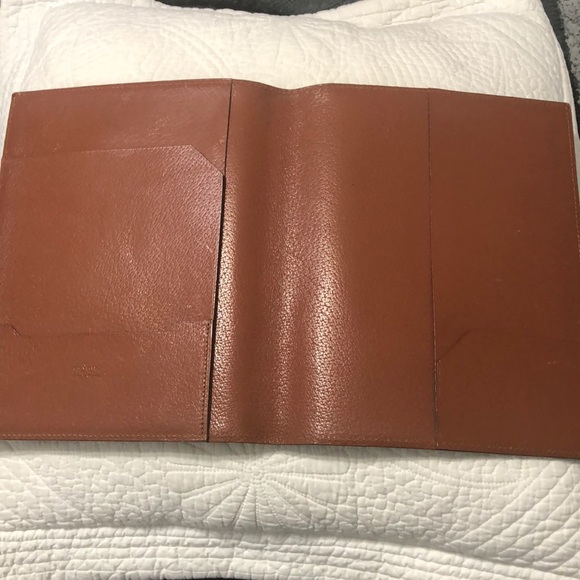 Louis Vuitton Address Book Cover - Picture 5 of 9